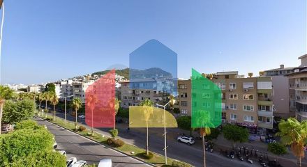 Простора квартира центр Аланії, пляж Клеопатр