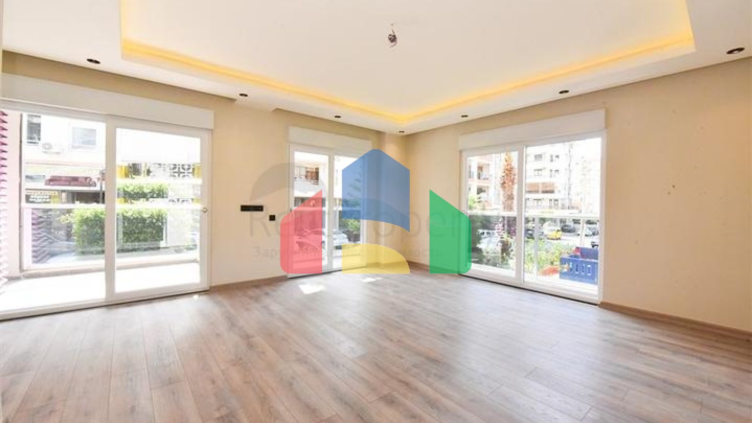 Садовий дуплекс на Клеопатрі