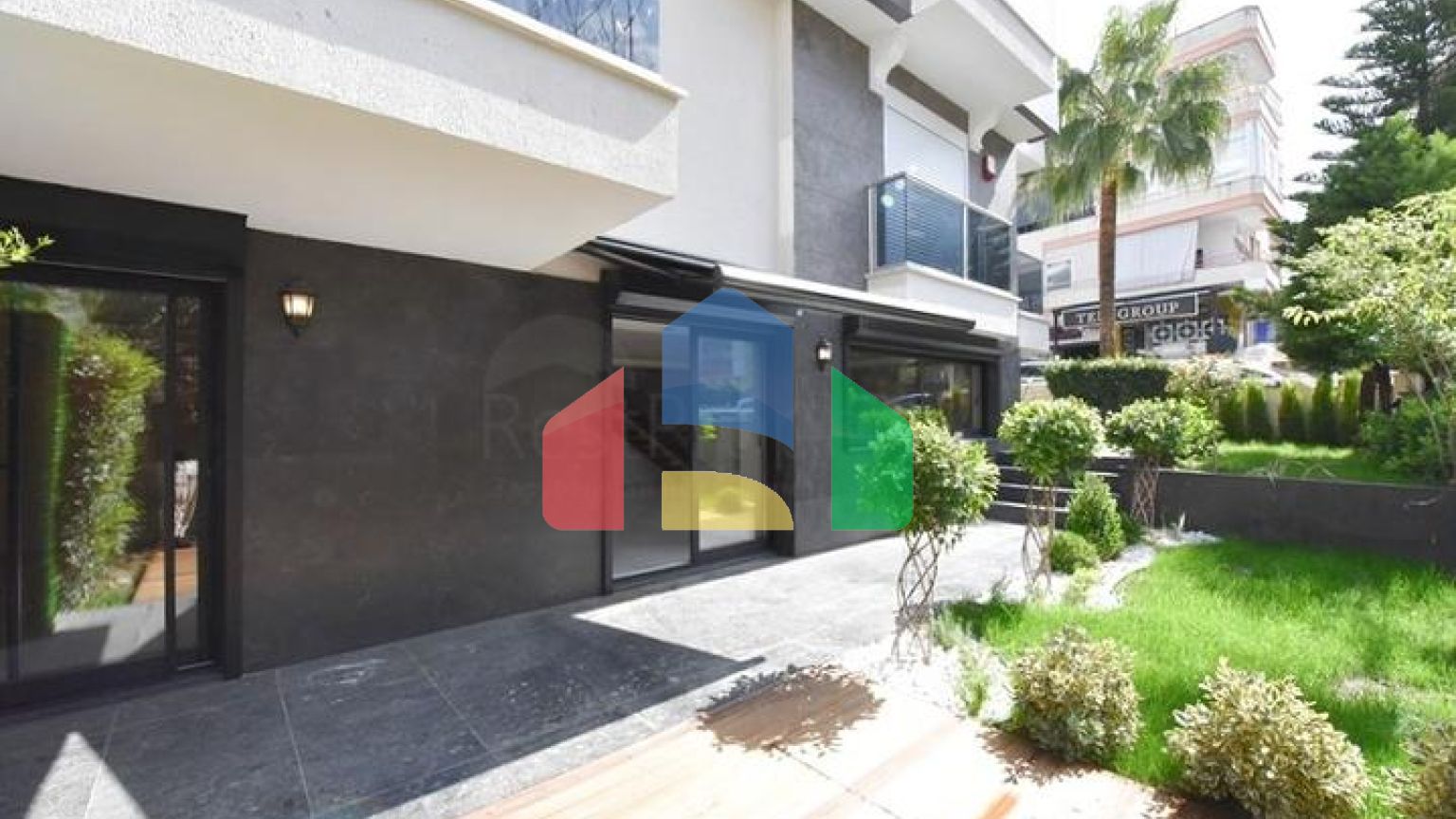 Садовий дуплекс на Клеопатрі