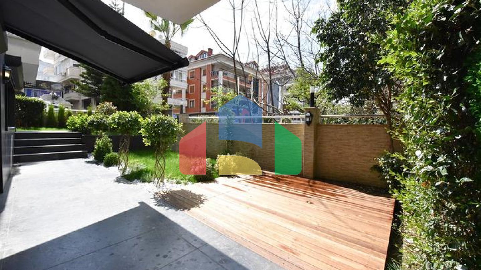 Садовий дуплекс на Клеопатрі