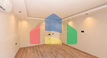 Садовый дуплекс на Клеопатре