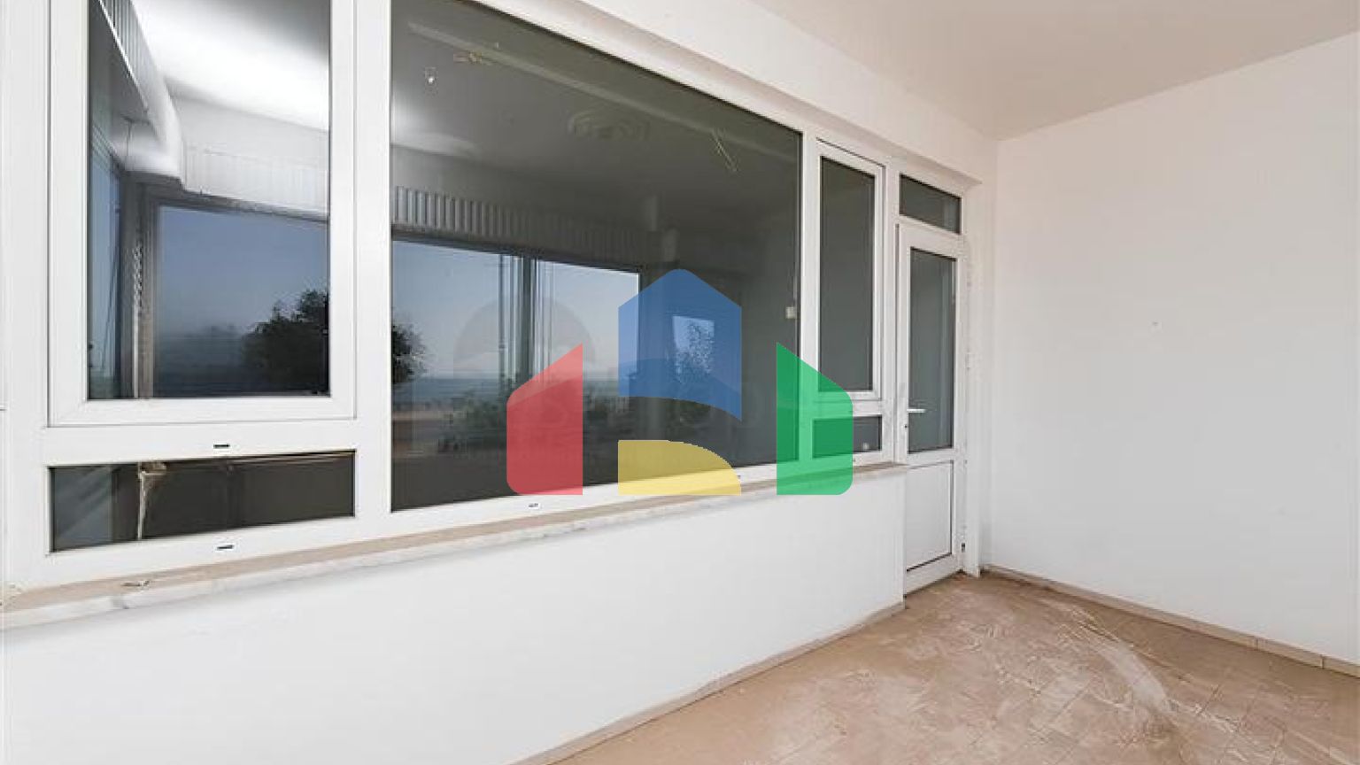 Просторная квартира 3+1 в центре Аланьи