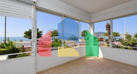 Просторная квартира 3+1 в центре Аланьи