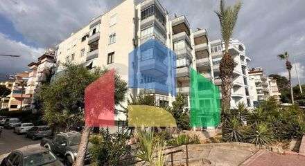 Просторная квартира 3+1 в центре Аланьи