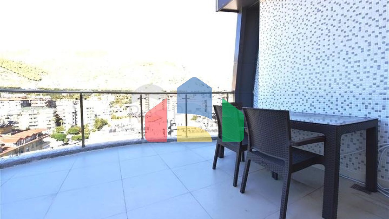 Продается квартира 2+1 в центре Алании