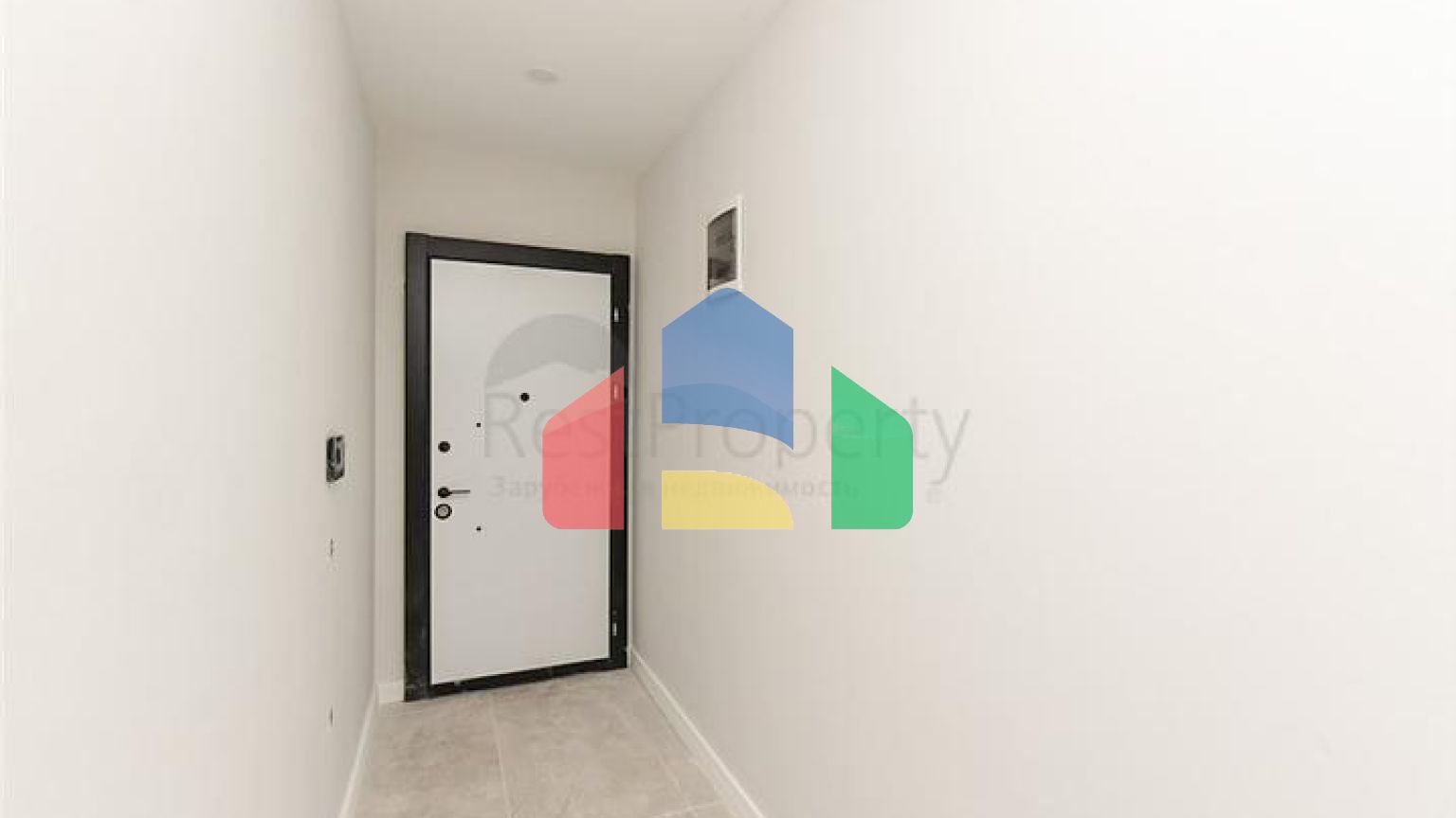 Двокімнатна квартира в центрі Аланії з панорамним видом на море