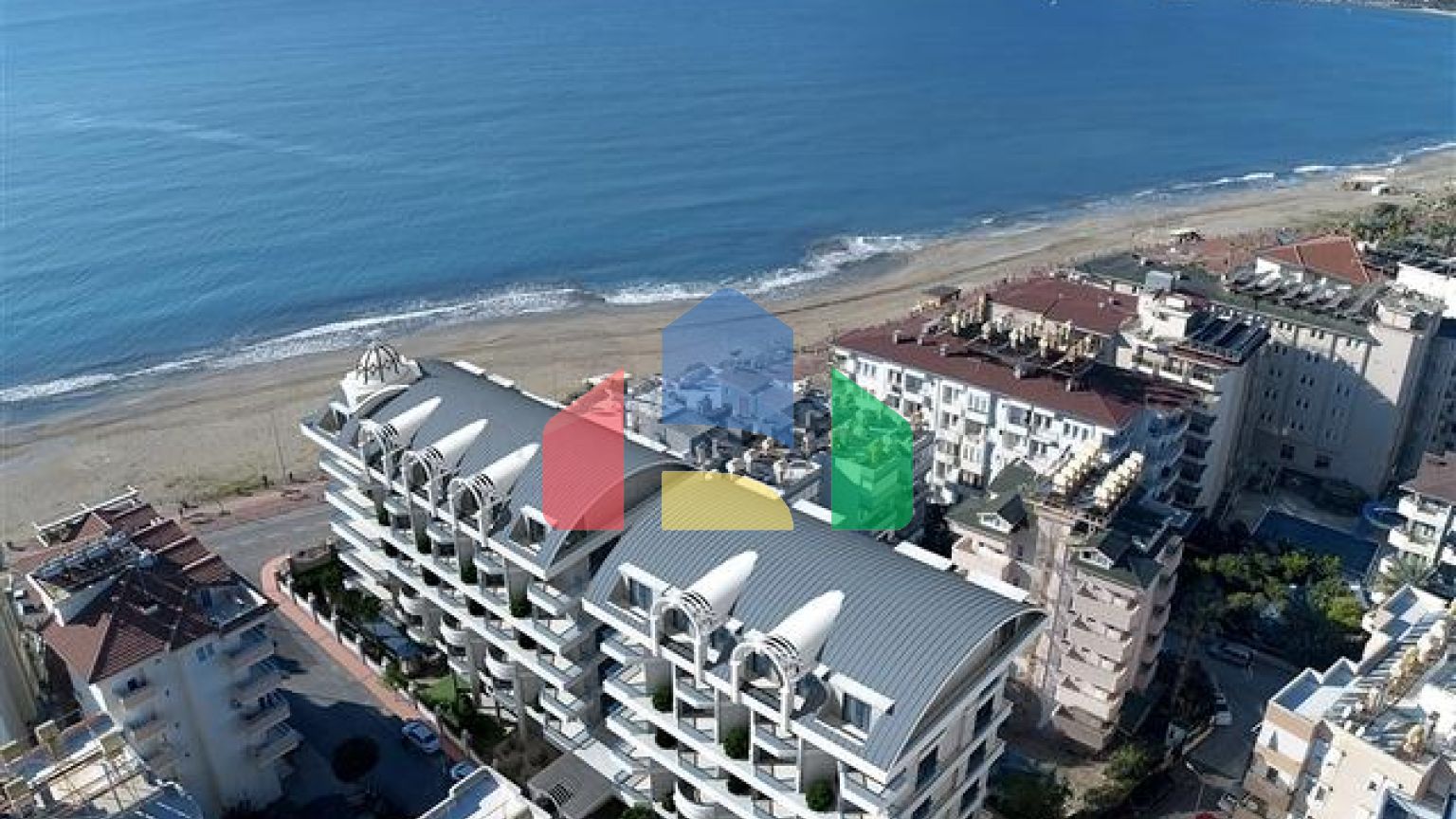 Двокімнатна квартира в центрі Аланії з панорамним видом на море