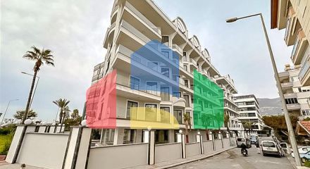 Двокімнатна квартира в центрі Аланії з панорамним видом на море Двокімнатна квартира в центрі Аланії з панорамним видом на море