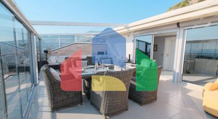 Вілла 3+2 в центрі Аланії з видом на Середземне море