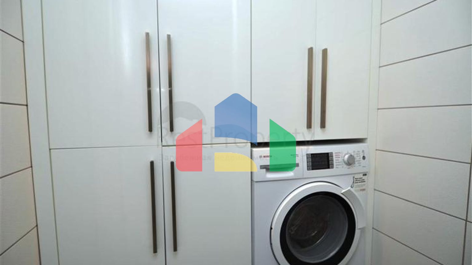 Вилла планировки 4+2 с видом на историческую крепость