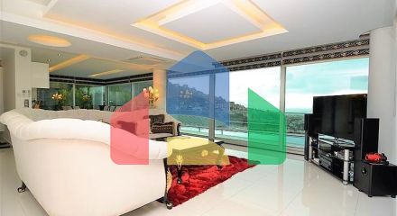 Вилла планировки 4+2 с видом на историческую крепость