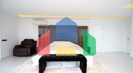 Вилла планировки 4+2 с видом на историческую крепость