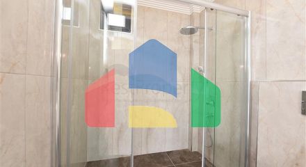 Простора вілла в центрі Аланії з красивим панорамним видом на море Простора вілла в центрі Аланії з красивим панорамним видом на море