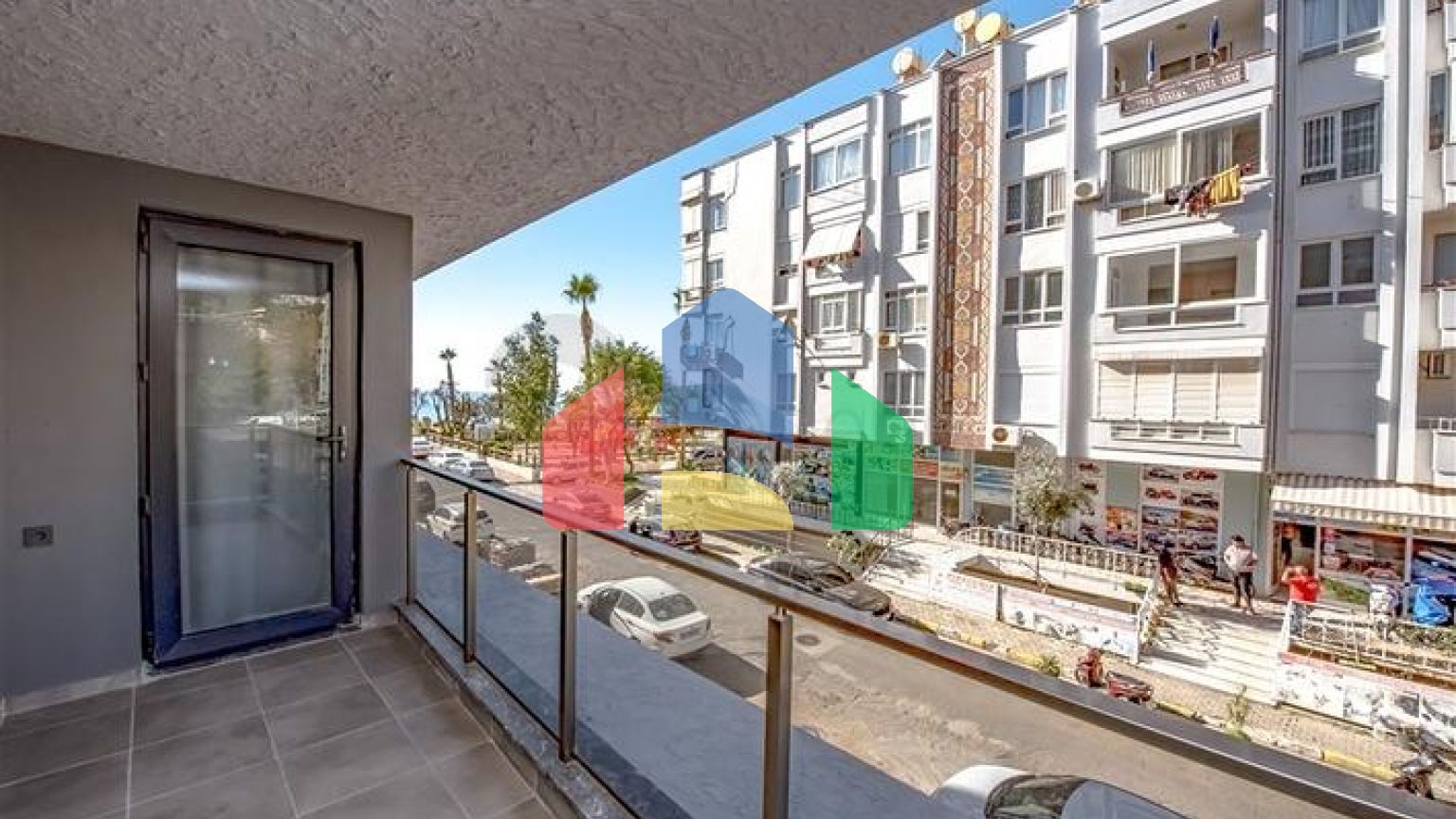 Квартира планировкой 1+1 в самом центре Алании