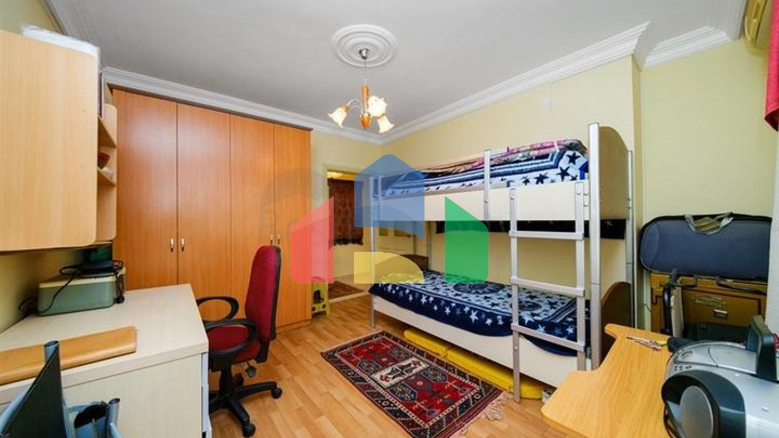 Квартира планировкой 3+1 в районе пляжа Клеопатра