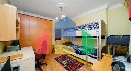 Квартира планировкой 3+1 в районе пляжа Клеопатра