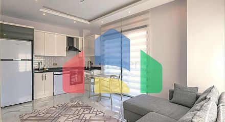 Сучасна квартира 1+1 в крокової доступності від пляжу Клеопатри