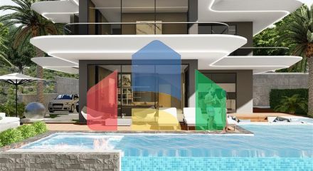 Вілла в унікальній локації в самому серці Аланії