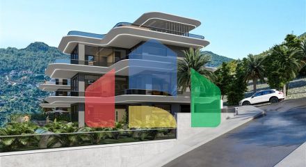 Вілла в унікальній локації в самому серці Аланії