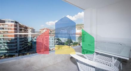 Furnished 1+1 apartment in the heart of Alanya