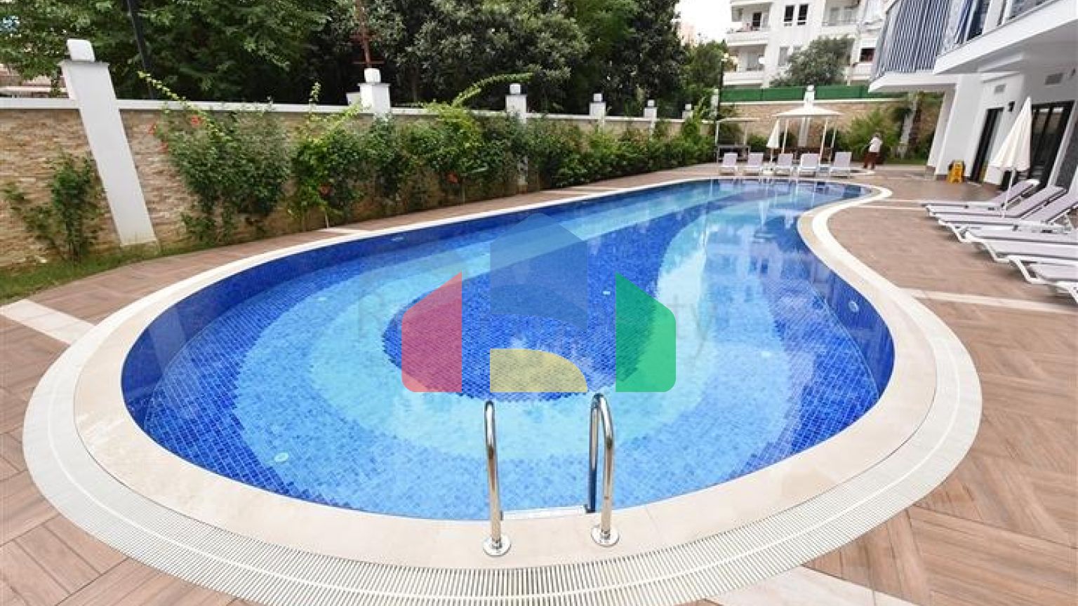 Меблированная квартира 1+1 в самом сердце Алании