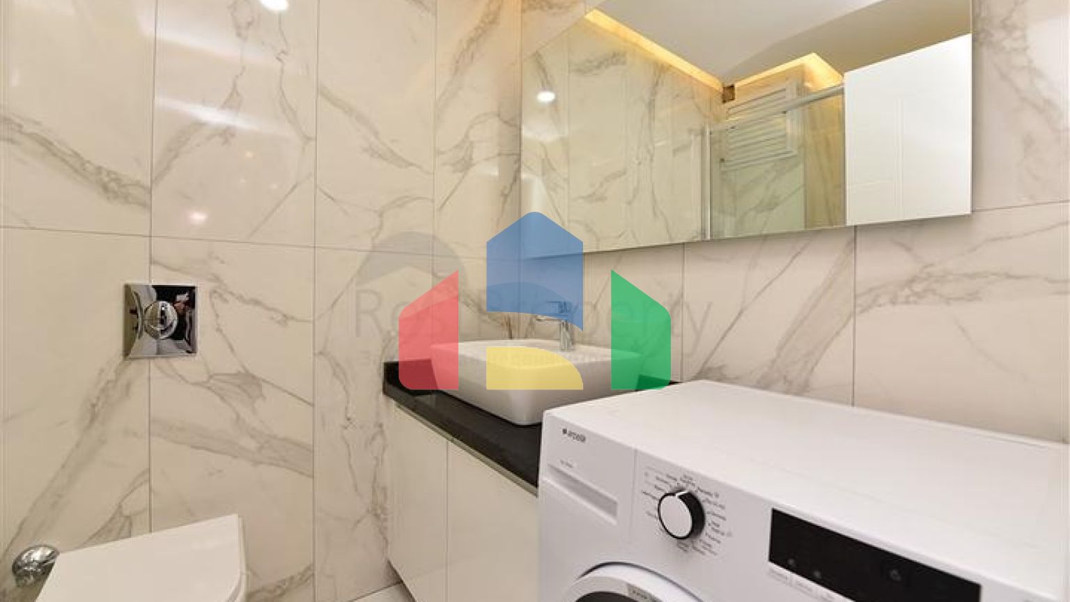 Новая квартира 1+1 в центре Алании