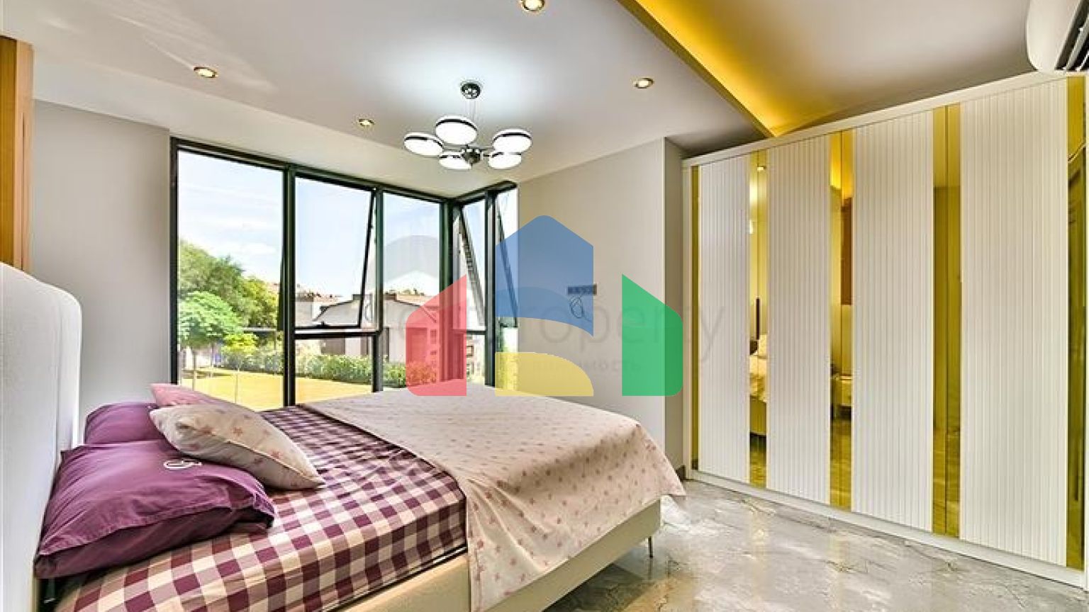 Вилла с видом на Средиземное море и Аланийскую крепость