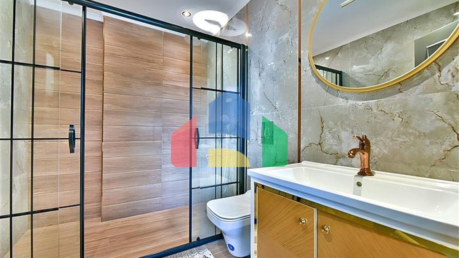 Вилла с видом на Средиземное море и Аланийскую крепость