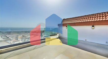 Вилла с видом на Средиземное море и Аланийскую крепость