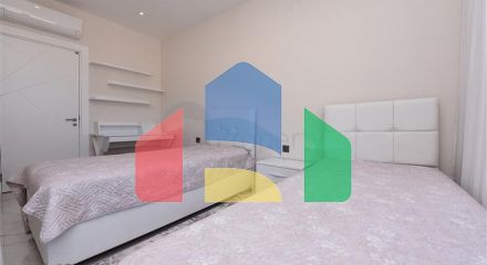 Комфортабельна квартира планування 2 + 1 в центрі Аланії