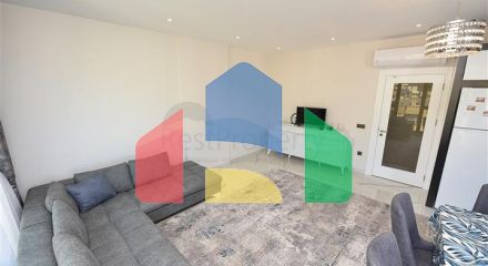 Комфортабельная квартира планировки 2+1 в центре Алании