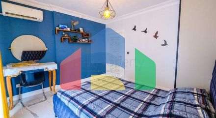 Мебелированная просторная квартира в комплексе с видом на море и горы