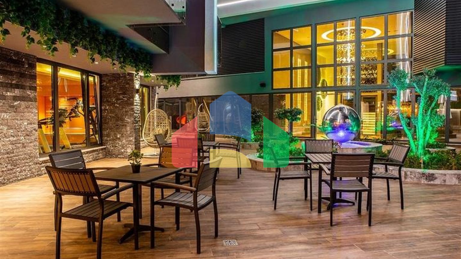 Затишна двокімнатна квартира преміального сегмента в районі Клеопатра