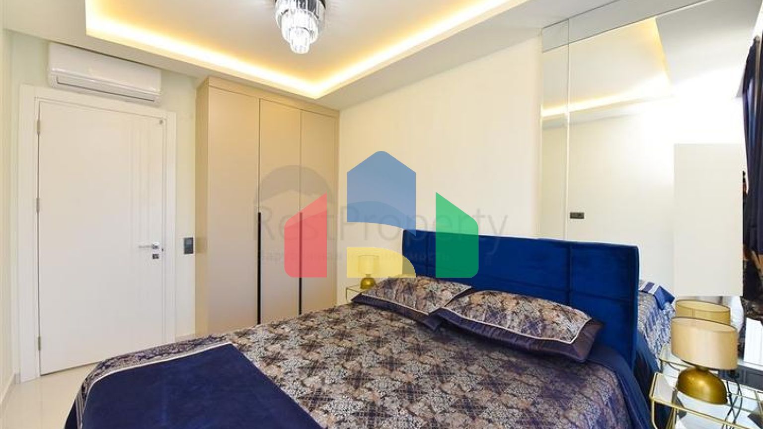 Квартира 1+1 в 300 м от пляжа Клеопатры