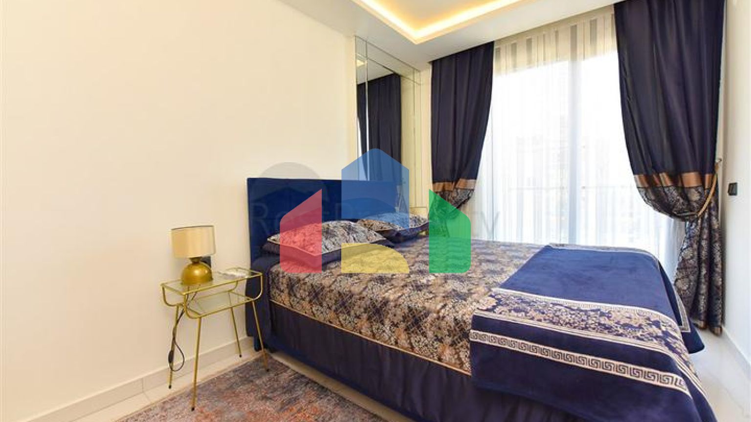 Квартира 1+1 в 300 м от пляжа Клеопатры