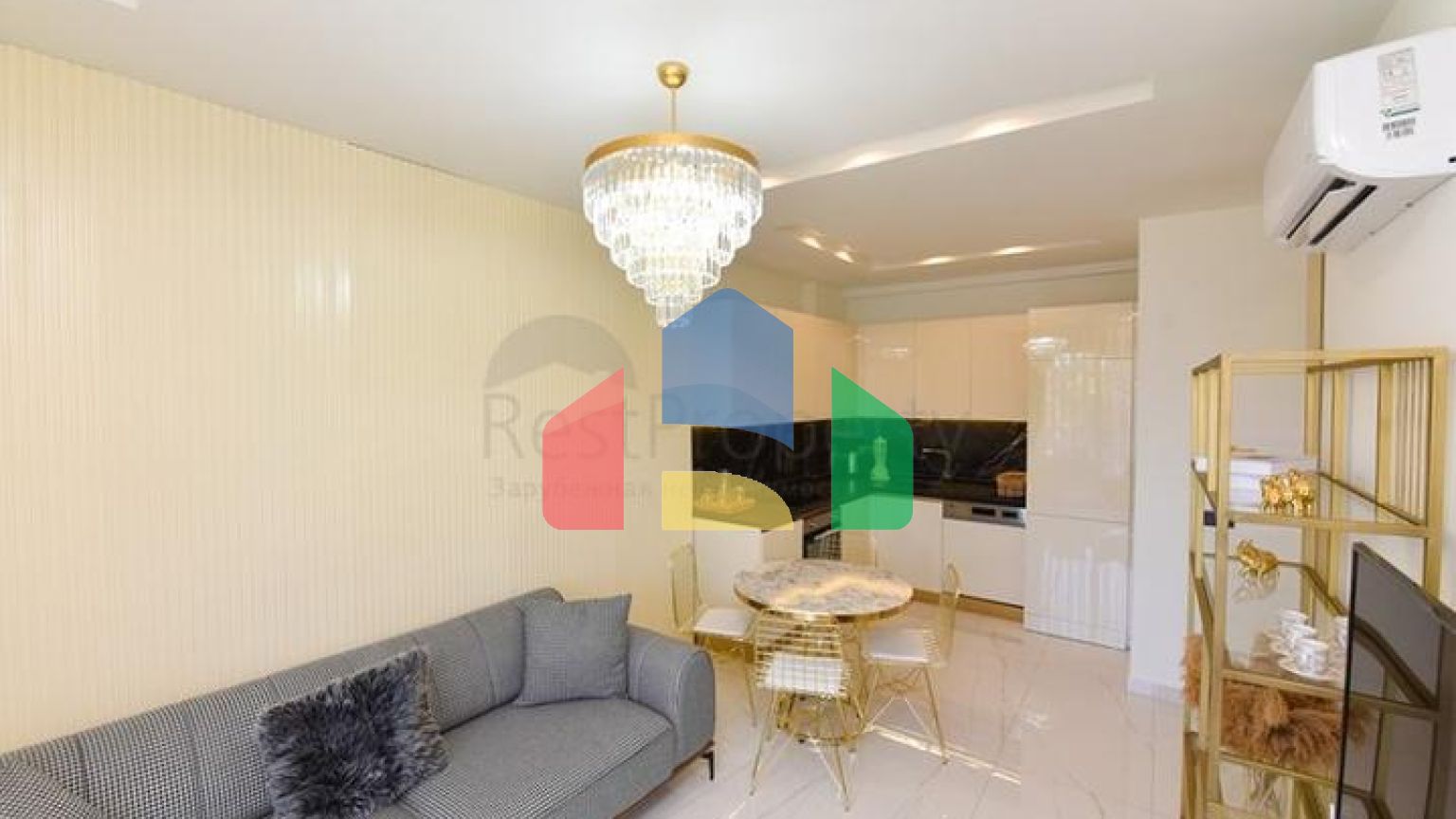 Квартира 1+1 в 300 м от пляжа Клеопатры