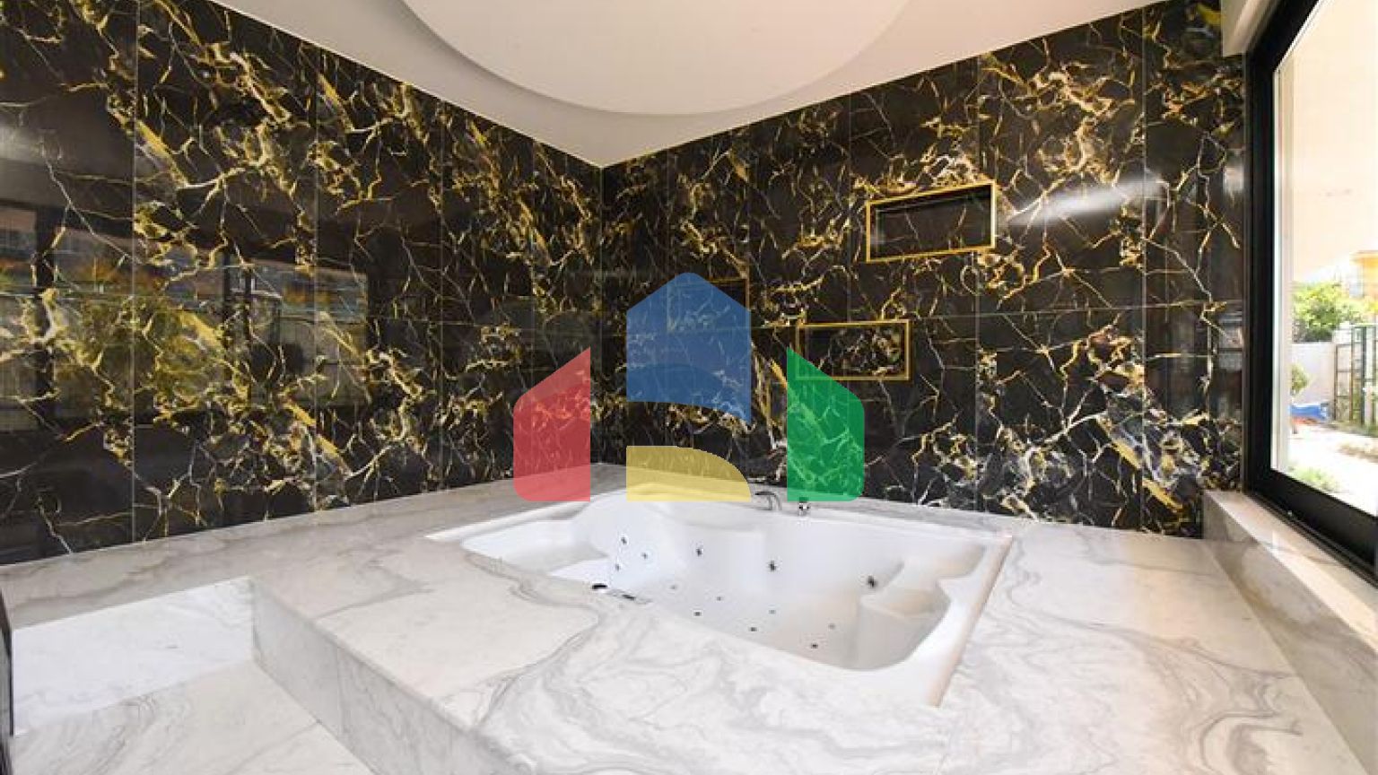 Квартира 1+1 в 300 м от пляжа Клеопатры