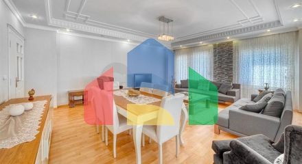 Просторная квартира в центре Алании Просторная квартира в центре Алании