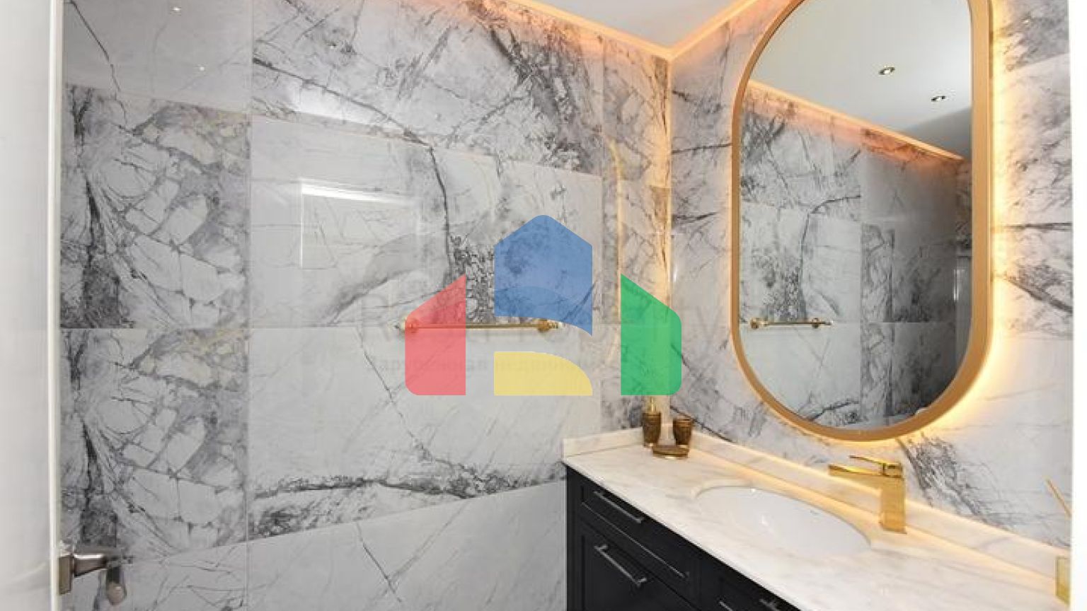 Вілла 4 + 1 в центрі Аланії