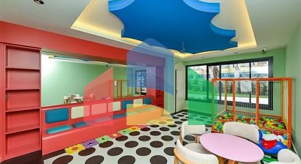 Просторная квартира 2+1 в новом комплексе с видом на море в центре Аланьи