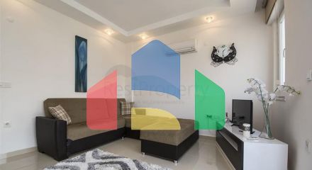 Spacious furnished 2+1 apartment 350 meters from the famous Cleopatra beach