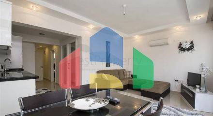 Spacious furnished 2+1 apartment 350 meters from the famous Cleopatra beach