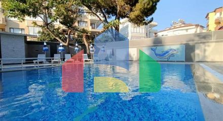 Просторный пентхаус 4+1 в центре Алании с видом на крепость