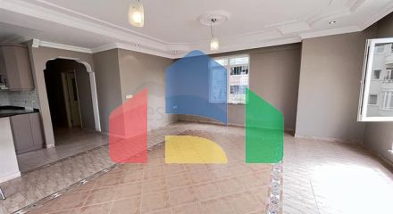 Трехкомнатная квартира в 10 минутах от пляжа Клеопатра