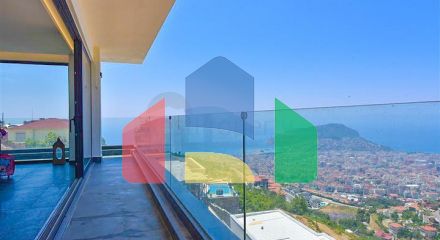 4+2 villa with pool and Mediterranean Sea view