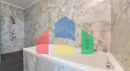 Вилла 4+2 с бассейном и видом на Средиземное море