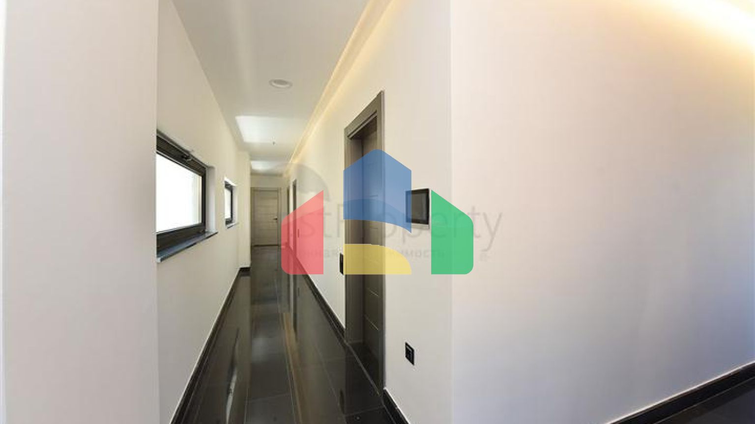 Вилла 4+2 с бассейном и видом на Средиземное море