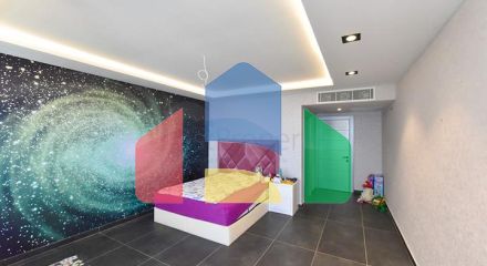 Вилла 4+2 с бассейном и видом на Средиземное море