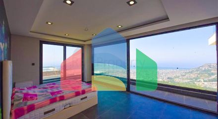 Вилла 4+2 с бассейном и видом на Средиземное море