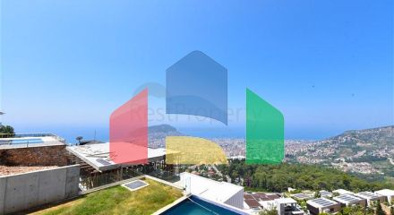 Вилла 4+2 с бассейном и видом на Средиземное море